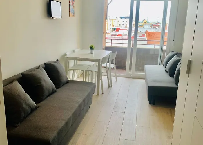 Pisos con Piscina Barrio Exclusivo-WizinkCenter alquiler temporada